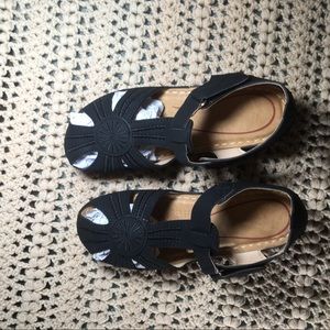 Comfy moccasins, black , European sz 38 USA sz 7